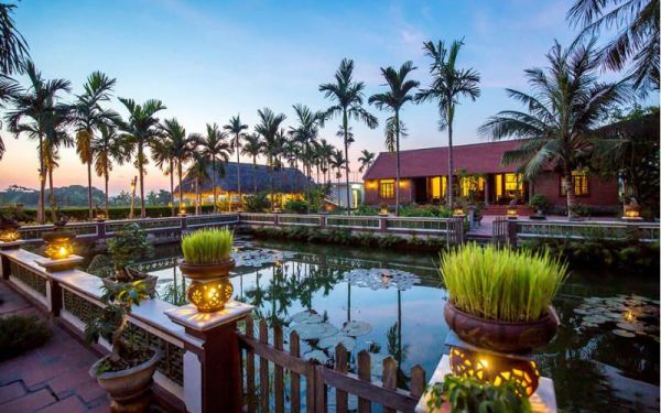 Quang Ninh City tours immerse visitors in authentic Vietnamese village life
