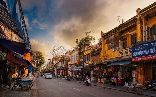 Old Quarter tours feature walking and cyclo rides through Hanoi’s historic 36 Streets