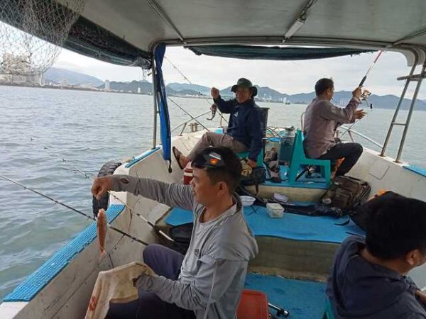 Nha Trang Fishing Trip With The Locals