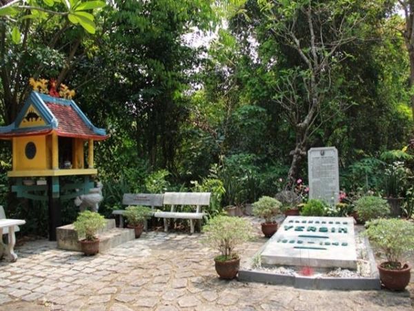 Private Tour Visit Yersin Museum And Mud Bath