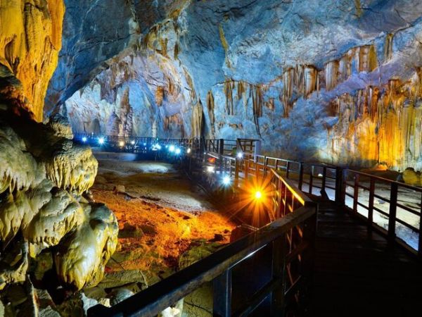 4 Days Tour Explore Phong Nha Ke Bang Cave - Ảnh 2