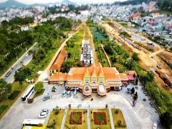 Dalat Railway Station