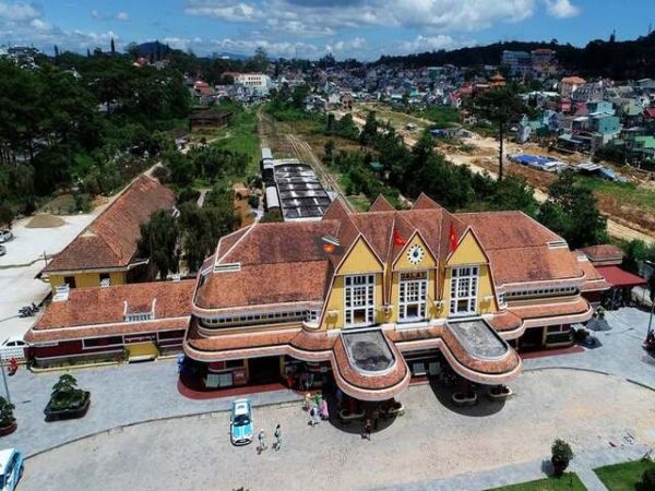 Dalat Railway Station