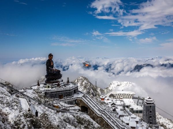 Fansipan Mountain Sapa Vietnam