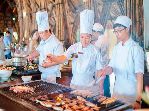 Full Day At Hon Tam Beach With Buffet Lunch