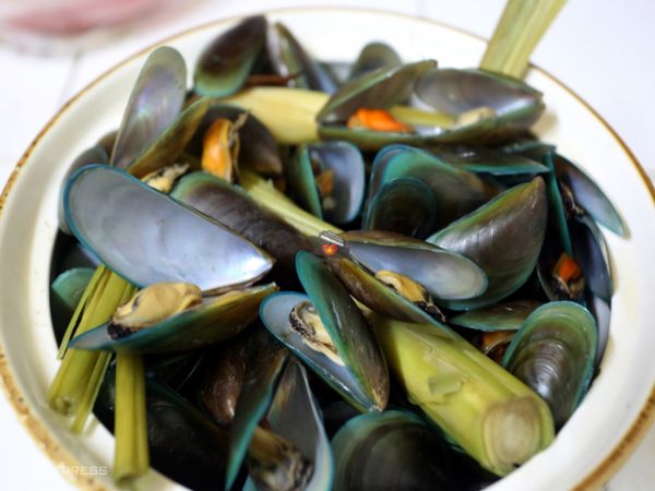 Green Mussels Nha Trang