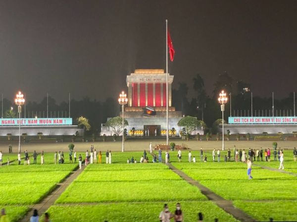 Hanoi Vietnam Travel Guide