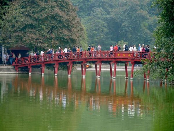 Hoan Kiem Lake Hanoi