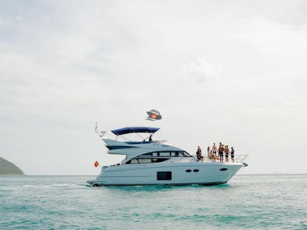 Nha Trang Catamaran Yacht Charter