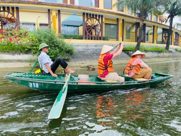 Private Tour To Ninh Binh From Hanoi - Ảnh 1