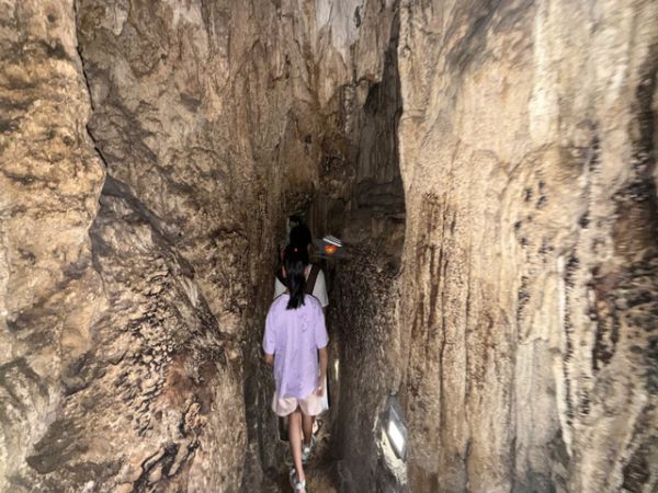 Sung Sot Cave Halong Bay