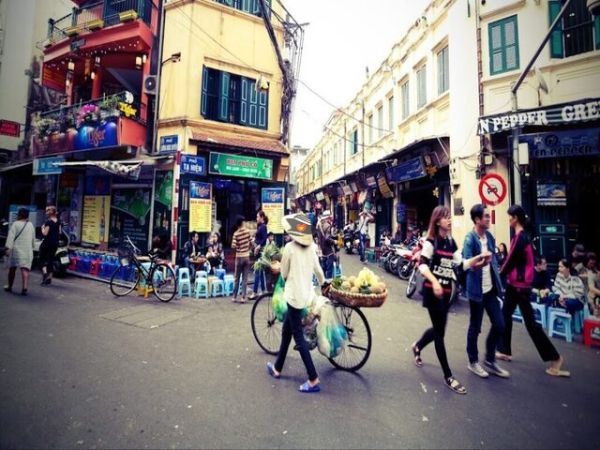 Ta Hien Street Hanoi