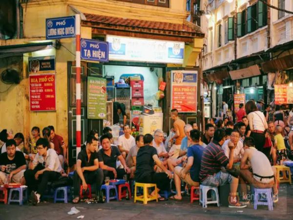 Ta Hien Street Hanoi