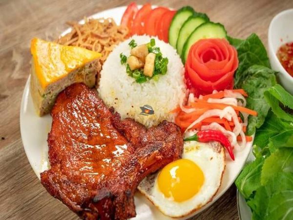 Top Best Vietnamese Rice Restaurant Nha Trang