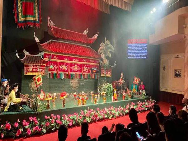 Water Puppet Show Hanoi