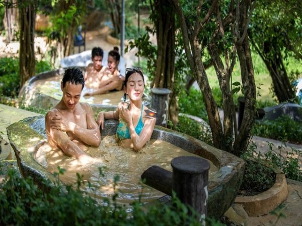 Nha Trang Snorkeling And Mud Bath Group Tour