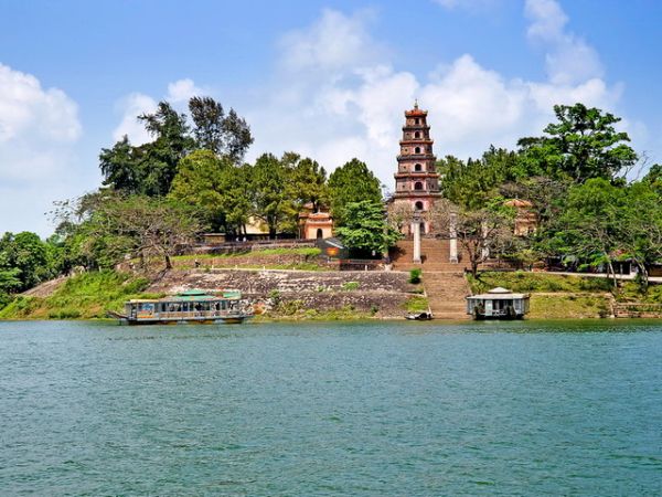 Private Tour Discover Hue Imperial City - Ảnh 4