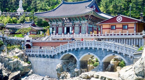 Haedong Yonggungsa Temple
