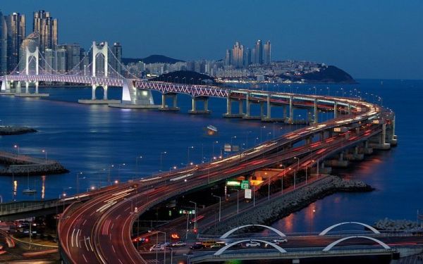 Gwangan Bridge lights up Busan’s skyline with modern beauty and coastal charm