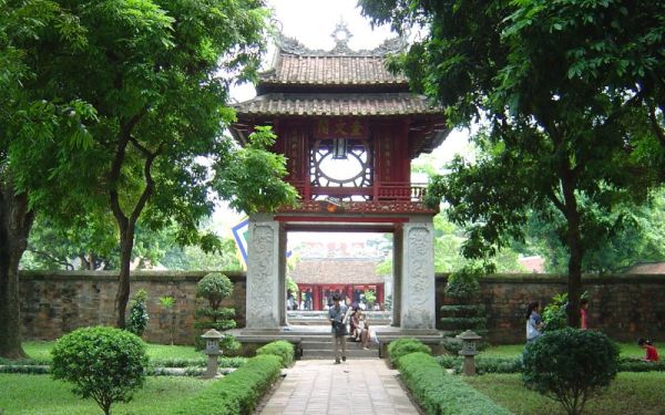 halong-bay-shore-excursions-21