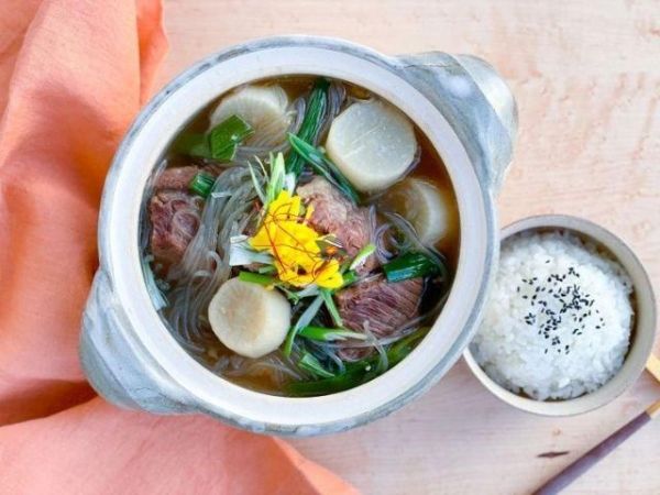 Galbi-tang is one of the local dishes including in Incheon shore excursions